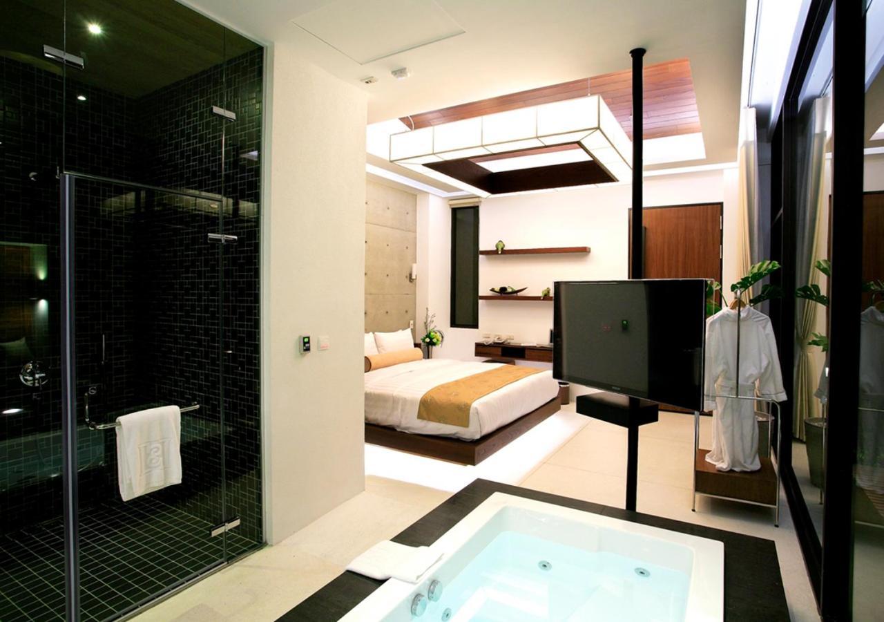 H Villa Inn Tainan Exterior foto